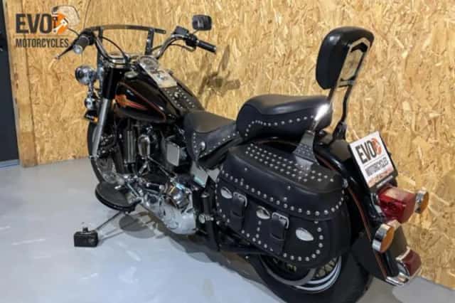 Harley-Davidson FLSTC Heritage Softail Classic (1992) thumbnail 6