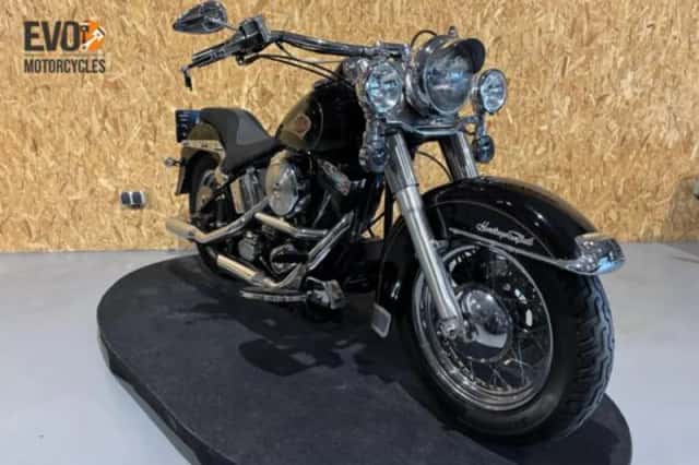 Harley-Davidson FLSTC Heritage Softtail Classic (1997) thumbnail 2