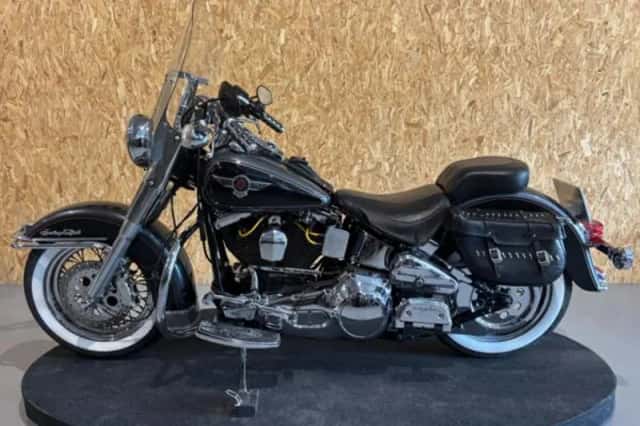 Harley-Davidson FLSTC Heritage Softtail Classic (1995) thumbnail 5