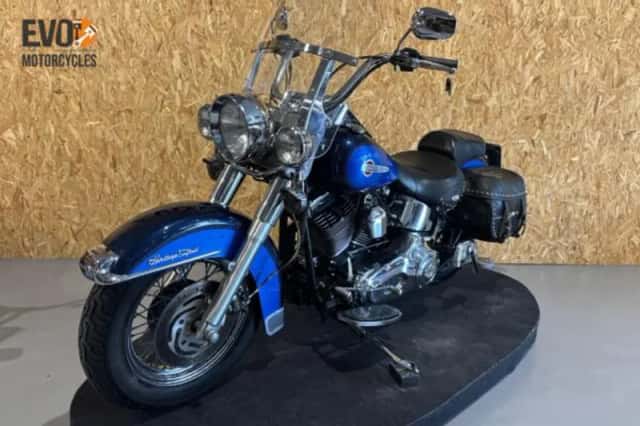 Harley-Davidson 88 FLSTCI Heritage Classic (2004) thumbnail 4