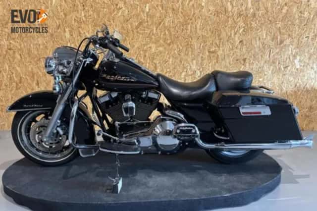 Harley-Davidson 88 FLHR Road King laced wheels (2000) thumbnail 5