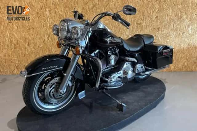 Harley-Davidson 88 FLHR Road King laced wheels (2000) thumbnail 6