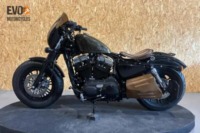 Harley-Davidson 1200X Sportster Forty-Eight (2013) thumbnail 4