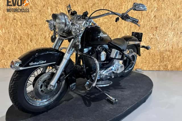 Harley-Davidson Heritage Softtail Classic (1999) thumbnail 4