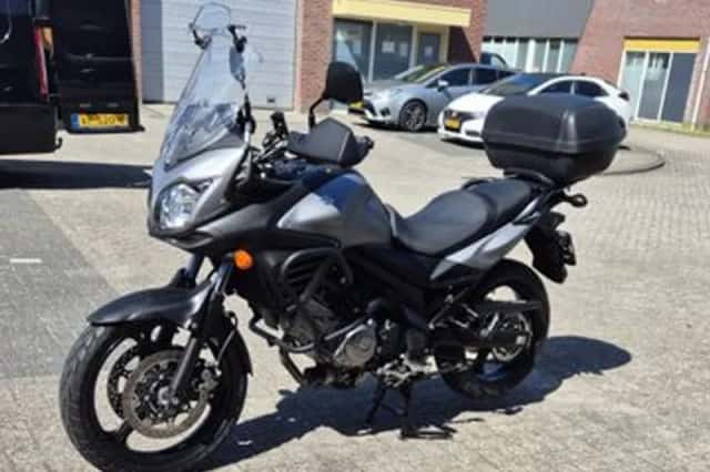Suzuki V-Strom 650 (2015) thumbnail 1