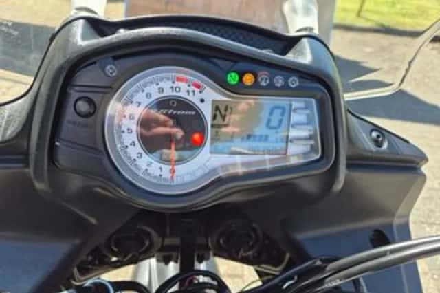 Suzuki V-Strom 650 (2015) thumbnail 5