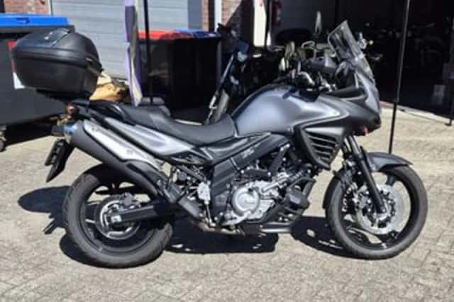 Suzuki V-Strom 650 (2016) thumbnail 2