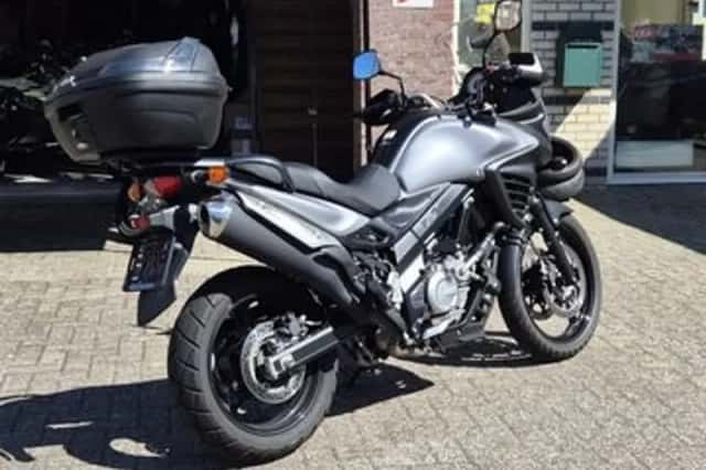Suzuki V-Strom 650 (2016) thumbnail 3