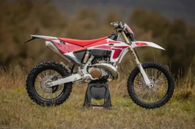 Fantic XE 300 (2025) thumbnail 1
