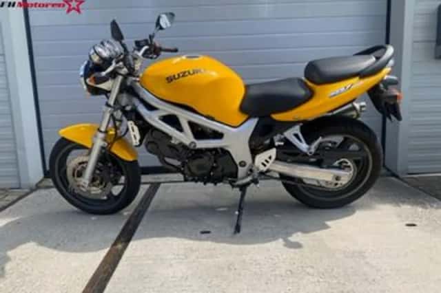 Suzuki SV650 (2000) thumbnail 2