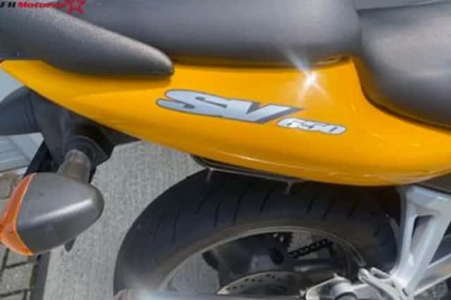 Suzuki SV650 (2000) thumbnail 6