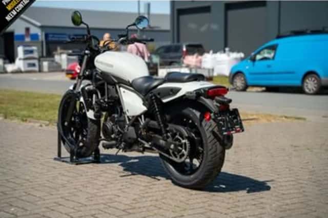Kawasaki Eliminator 500 (2025) thumbnail 3