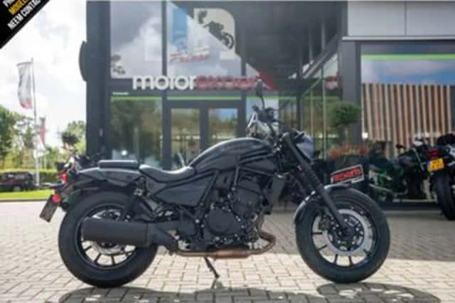 Kawasaki Eliminator 500 SE (2025) thumbnail 1