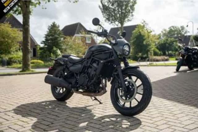 Kawasaki Eliminator 500 SE (2025) thumbnail 2
