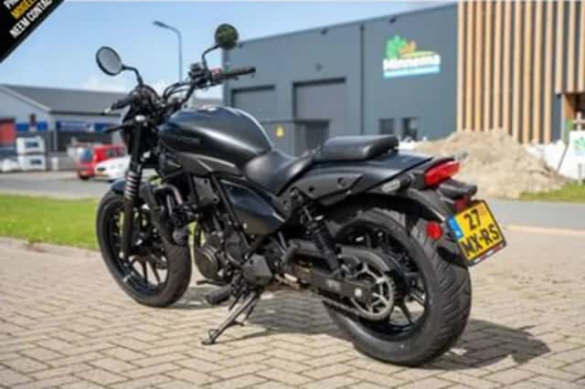 Kawasaki Eliminator 500 SE (2025) thumbnail 5