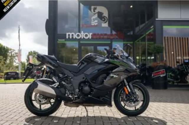 Kawasaki Ninja 1100 SX (2025) thumbnail 1