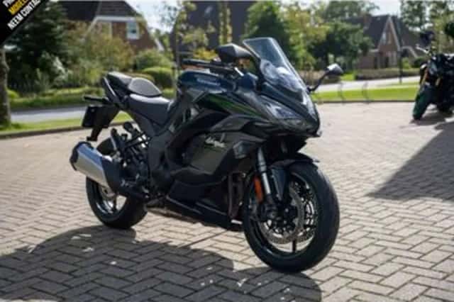 Kawasaki Ninja 1100 SX (2025) thumbnail 2