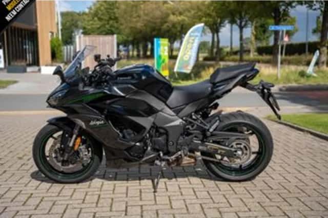 Kawasaki Ninja 1100 SX (2025) thumbnail 4