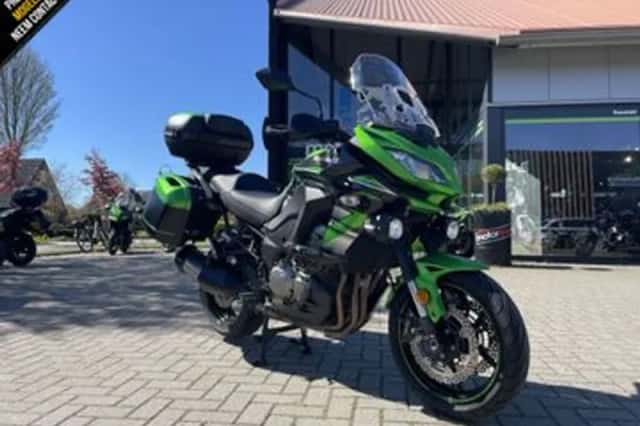 Kawasaki Versys 1000 GRAND TOURER (2018) thumbnail 2