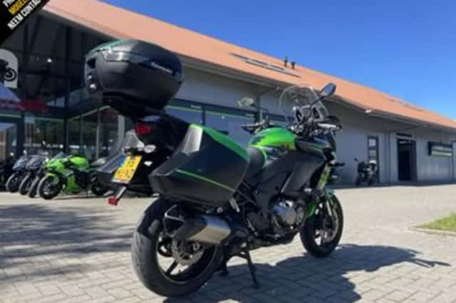 Kawasaki Versys 1000 GRAND TOURER (2018) thumbnail 4