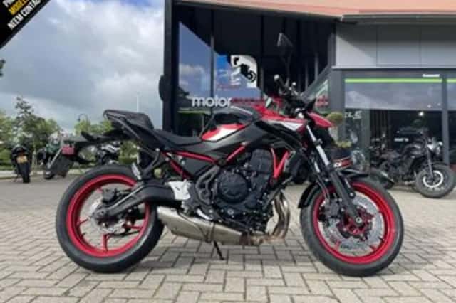 Kawasaki Z650 (2024) thumbnail 1