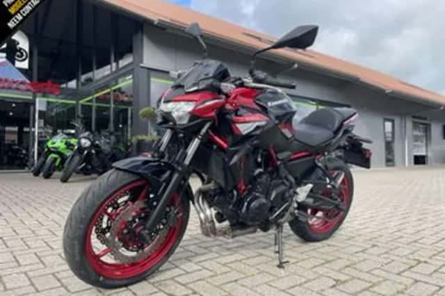 Kawasaki Z650 (2024) thumbnail 5