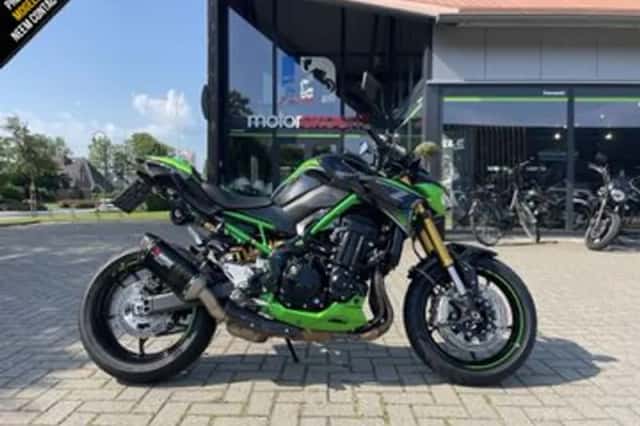 Kawasaki Z900 (2022) thumbnail 1