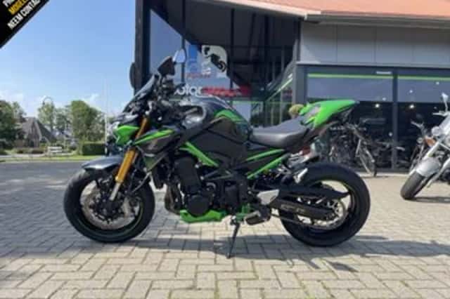 Kawasaki Z900 (2022) thumbnail 4
