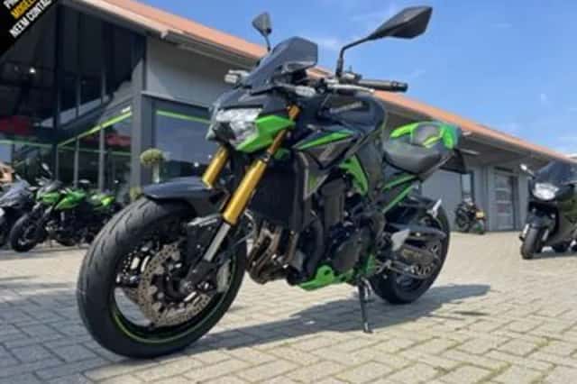 Kawasaki Z900 (2022) thumbnail 5