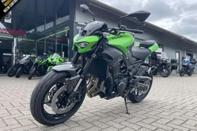 Kawasaki Z900 (2026) thumbnail 5