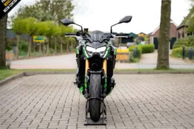 Kawasaki Z900 (2023) thumbnail 5