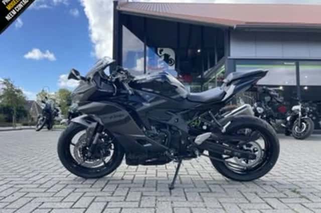 Kawasaki Ninja (2026) thumbnail 6