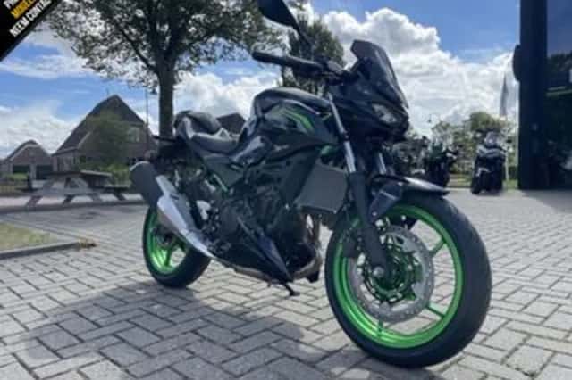 Kawasaki Z 500 SE (2026) thumbnail 2