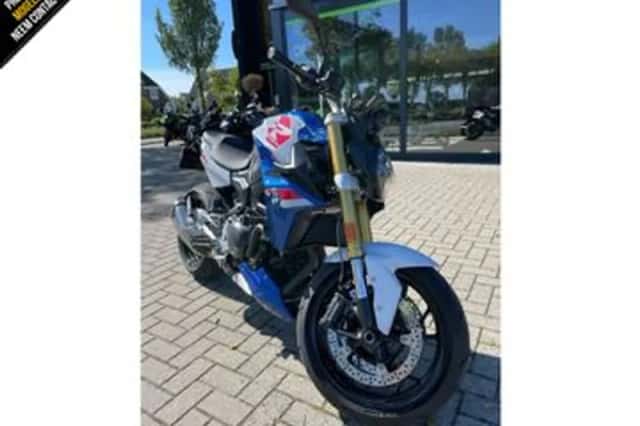 BMW F 900 R (2024) thumbnail 2