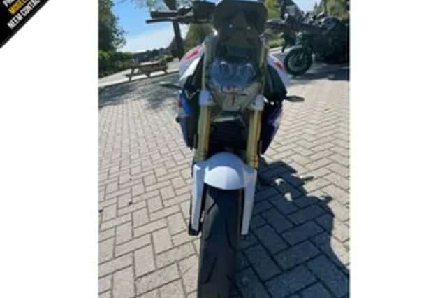 BMW F 900 R (2024) thumbnail 4
