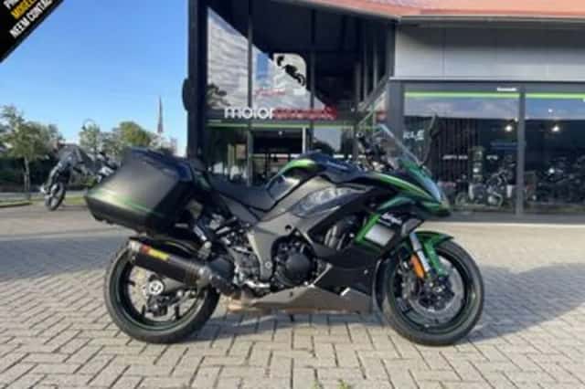 Kawasaki Ninja 1000SX (2021) thumbnail 1