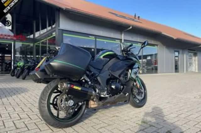 Kawasaki Ninja 1000SX (2021) thumbnail 2
