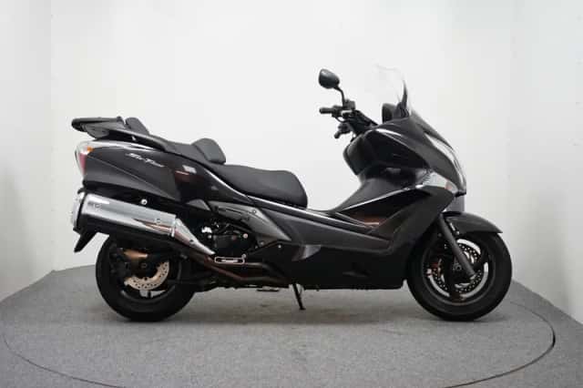 Piaggio MP3 (2011) thumbnail 1