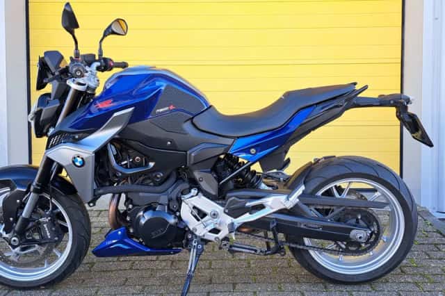 BMW F 900 R (2021) thumbnail 3