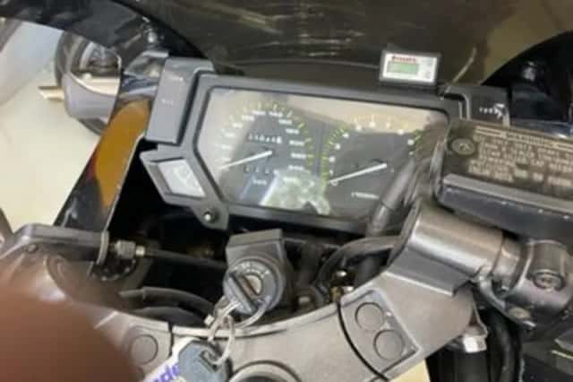 Kawasaki GPX 600 R (1991) thumbnail 3