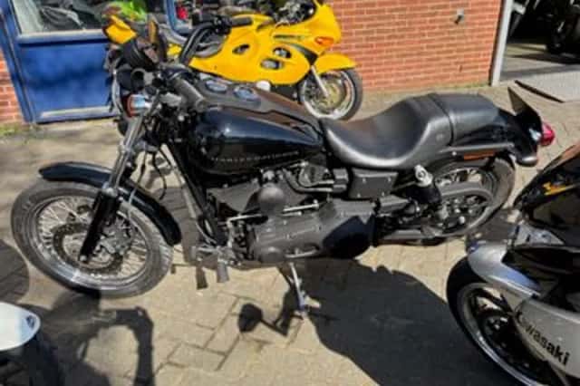 HARLEY-DAVIDSON SUPER GLIDE T-SPORT FXDXT DYNA (2001) thumbnail 2