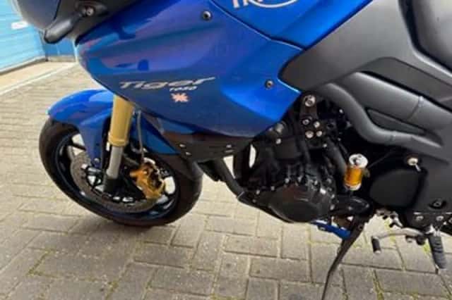 Triumph Tiger 1050 (2007) thumbnail 2