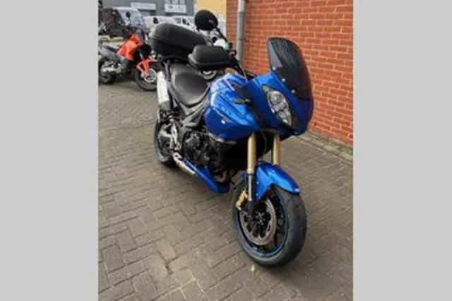 Triumph Tiger 1050 (2007) thumbnail 3