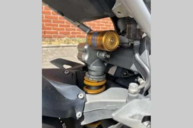 Triumph Speed Triple RS (2020) thumbnail 4