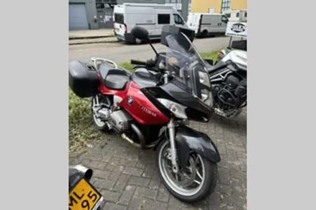 BMW R 1200 ST (2005) thumbnail 1