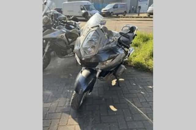 BMW R 1200 ST (2006) thumbnail 3