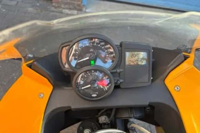 BMW F 800S (2008) thumbnail 3