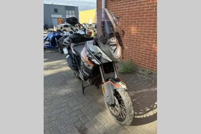 KTM 1190 Adventure (2013) thumbnail 3
