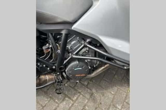 KTM Super Adventure 1190 (2013) thumbnail 6