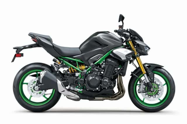 Kawasaki Z900 (2024) thumbnail 5